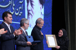 President advocates for providing scientists with opportunity to engage in addressing problems