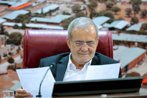 نشست با فعالان اقتصادی استان ایلام