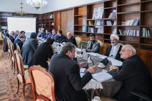 جلسه بررسی راهکارهای رفع ناترازی انرژی استان سمنان با حضور دکتر حاجی میرزایی
