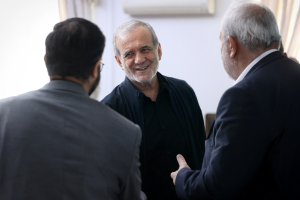 نشست دولت و دانشگاهیان برای حل بحران کم‌آبی