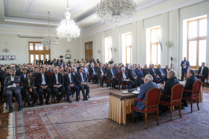 President Pezeshkian attends meeting at Ministry of Foreign Affairs