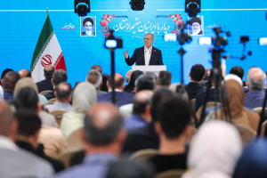 تعامل و مراوده با دیگر کشورها و ملت‌ها رمز اصلی رشد و پیشرفت است