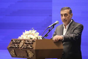 تمرکز اعتبارات بانکی  از کلانشهرها به سمت مناطق دارای مزیت آبی جابجا شود/ محیط زیست و آب، خط قرمز سیاست‌های اعتباری است/ خروج بانک‌ها از بنگاه‌داری ضرورتی غیرقابل تعویق