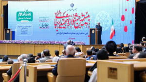 President calls for reforming consumer culture, boosting productivity 