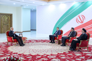 گفت‌وگو با فعالان رسانه‌ای-سیاسی