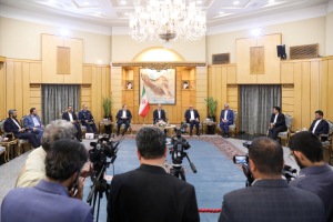 الرئيس بزشكیان يؤكد أن تنفيذ اتفاقيات قمة شنغهاي يفتح آفاقاً مواتية للبلاد