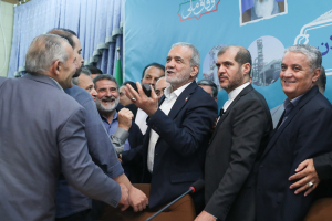 نشست با فعالان سیاسی استان اردبیل