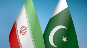 تاکید دکتر پزشکیان بر ضرورت تلاش ایران و پاکستان برای تسریع و تسهیل اجرای توافقات فیمابین/ نخست وزیر پاکستان: شخصا پیگیر اجرای همه توافقات میان دو کشور هستم