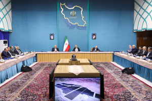 نباید هیچ تعللی در ترخیص پنل‌های خورشیدی از گمرک صورت گیرد