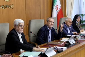 گزارش وزیر ورزش و رئیس سازمان انرژی اتمی از دستاوردهای یکساله گذشته
