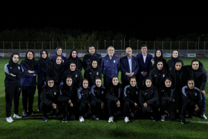 دیدار با بازیکنان و کادر فنی تیم های ملی فوتبال
