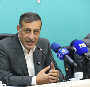 پیگیری طرح‌های راه‌آهن شلمچه و مقابله با آلودگی هوای خوزستان در اولویت دولت است