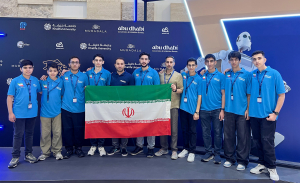 رئيس الجمهورية يهنئ الطلاب الإيرانيين على تتويجهم بكأس آسيا والمحيط الهادئ للروبوتات
