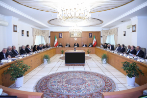 دولت فرمایشات رهبری را پشتوانه‌ای محکم برای خود می‌داند/ مهم‌ترین دستور کار ما انسجام و تلاش شبانه‌روزی در مسیر حل مشکلات است

