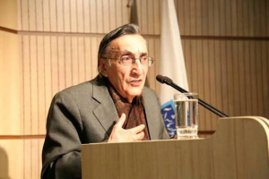 ماموریت دکتر پزشکیان به رئیس کتابخانه ملی برای پیگیری فوری روند درمان کامران فانی