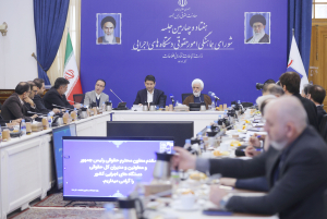 انصاری: هوش مصنوعی مبانی سنتی حقوقی را به چالش می‌کشد/ ضرورت تدوین نظام‌نامه برای استفاده از هوش مصنوعی/ به زودی بخشنامه‌ای در حوزه حقوق شهروندی به دستگاه‌ها صادر می‌شود
