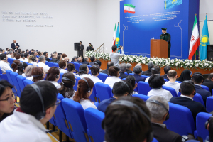 مراسم دریافت دکترای افتخاری دانشگاه بین‌المللی نظربایف