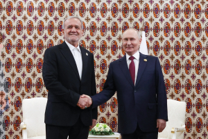 Iranian, Russian presidents meet in Turkmenistan 