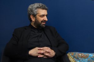 انتقاد طباطبایی از انتسابات نادرست به مباحث رئیس جمهور در یک رسانه رسمی