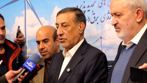 تلاش دولت برای جبران ناترازی‌های آب و برق/ صدور دستورالعمل برای تأمین انرژی دستگاه‌های اجرایی با برق خورشیدی