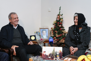 دیدار  با خانواده شهید مسیحی  رازمیک خاچاطوریان