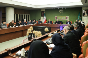 دولت از مدیران منتخب برآمده از روند کارشناسی قاطعانه حمایت می‌کند/ اصلاح شیوه تخصیص ارز ترجیحی با هدف حمایت مستقیم از مصرف‌کنندگان اجرا می‌شود/ اجازه ایجاد اختلال در تأمین کالاهای اساسی را نخواهیم داد