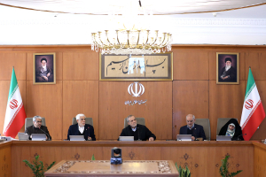 بی توجهی به اقشار آسیب‌پذیر جامعه از عوامل مهم بروز نارضایتی‌ها است/ غفلت از ضعف ها و کوچک انگاری نقاط منفی درون ساختاری زمینه‌ساز نفوذ دشمنان است/ تاکید بر ضرورت روشنگری و اقناع عمومی در خصوص ماهیت حوادث اخیر در کشور