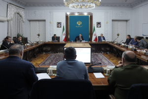 مهمترین اولویت نظام سلامت رسیدگی همه‌جانبه به ابعاد روانی، اجتماعی و سلامت روان جامعه در شرایط فعلی است/ اقناع جامعه پزشکی درباره حقایق رخدادهای اخیر کشور ضروری است/ نظام سلامت مراقب باشد در دام تحلیل‌های مطلوب دشمنان گرفتار نشود