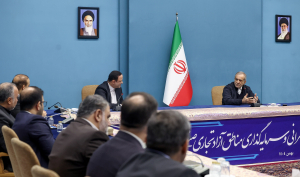 لزوم تدوین برنامه‌های راهبردی و آینده‌نگرانه برای توسعه مناطق آزاد با محوریت رقابت‌پذیری منطقه‌ای و جهانی
