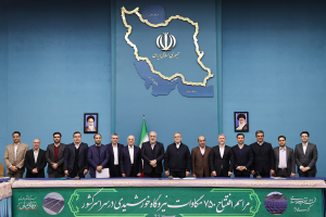 بهره‌برداری از 750 مگاوات نیروگاه خورشیدی در سراسر کشور با دستور دکتر پزشکیان