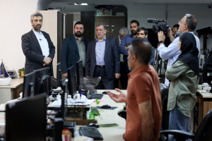 بازدید معاون ارتباطات دفتر رئیس‌جمهور از خبرگزاری دانشجویان ایران (ایسنا)