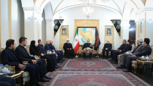 Le Président Pezeshkian s'est rendu au Pakistan pour défendre les droits de la nation iranienne
