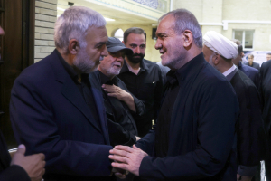 حضور دکتر پزشکیان در مراسم ختم پدر دکتر محمدباقر ذوالقدر

