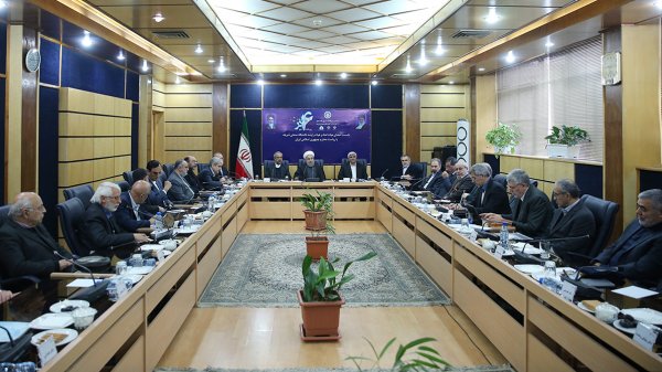 President describes 16th of Azar (7th of December) as a day to tribute to University, scholars, students