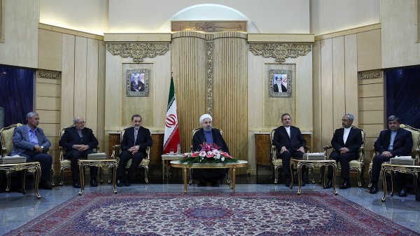 We hope Istanbul Summit helpful for settling disputes, boosting unity in Islamic World/Extremism, terrorism solvable by all countries’ cooperation/Stressing deepening Tehran-Ankara ties in post-JCPOA era