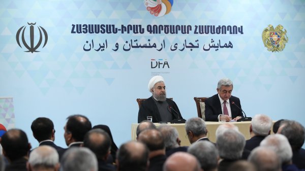 Existing potentials should be used for the two nations to benefit from/Full establishment of banking relations essential
