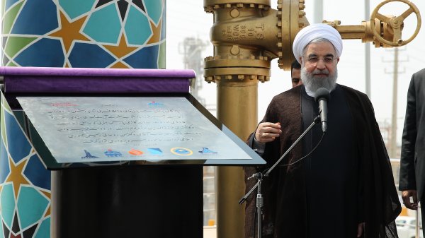President orders gas platforms of Phases 17, 18, 19, 20, 21 start operation


