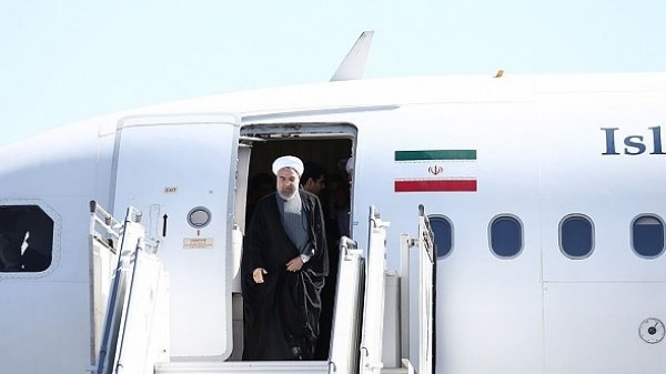 President arrives in Kermanshah province
