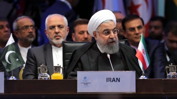 در اجلاس فوق العاده سران کشورهای عضو سازمان همکاری اسلامی در استانبول:
جمهوری اسلامی ایران آمادگی دارد با تک تک کشورهای اسلامی برای دفاع از قدس بدون هیچگونه ملاحظه و پیش شرطی همکاری نماید
