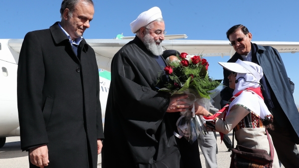دکتر روحانی در بدو ورود به استان کرمان
