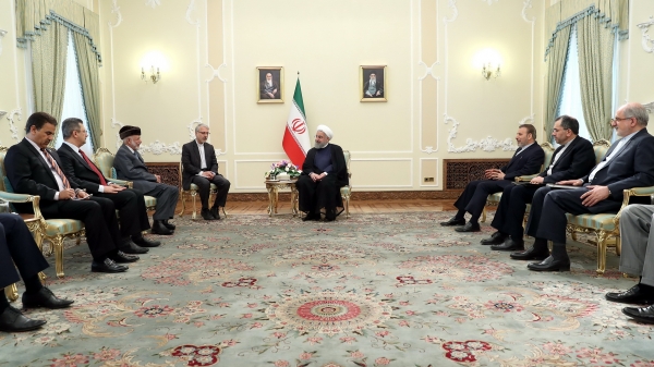 Iran determined to cement ties with Oman in all fields/ Emphasis on the need for deepening banking ties/ Today, Iran and Oman have heavy responsibility for solving regional issues/Killing of Yemenis must be stopped

