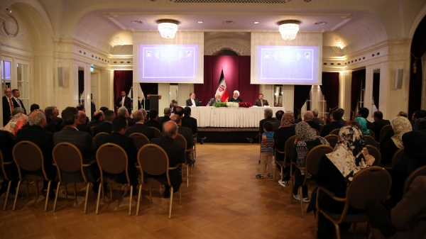 Iranians living abroad the Symbol of Iranian culture, ethics/Gov't foreign policy approach based on logic; threats won't work/Iranian nation never surrenders to foreign pressure
