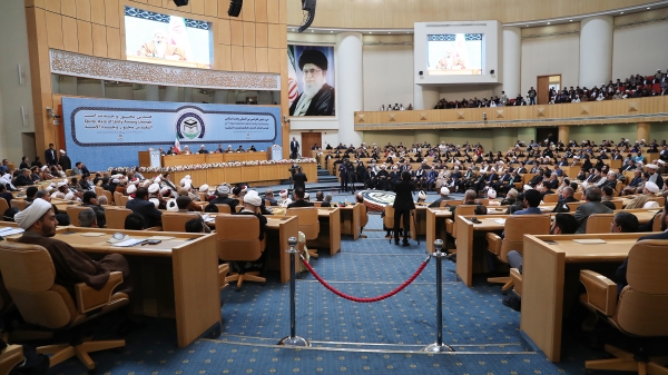 Logic of Islam freedom of human societies/Current World of Islam-US discord on freedom, coercion/ We’re ready to back Saudi Arabian people against aggression, terrorism, plundering/US, UK created veto right for themselves, made Zionist Regime/ We’ll win against Zionism, US if united
