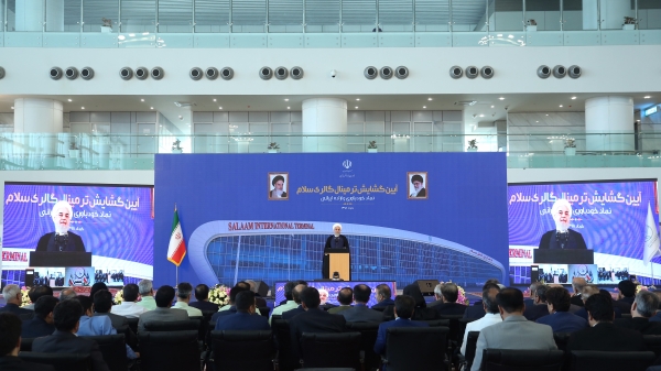 Enemies’ war with Iranians based on war of hope, willpower/ Iranian nation to win the war of willpower/ Developing tourism a key goal of gov’t/ Appreciating all people at work in air industry

