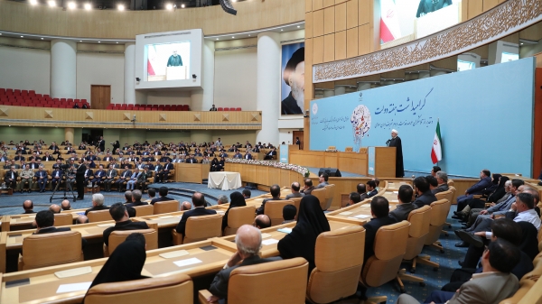 در پانزدهمین جشنواره شهید رجایی:
هدفگذاری این دولت کاهش ۸ ساله سن مدیریتی و سهم ۳۰ درصدی زنان و جوانان است

