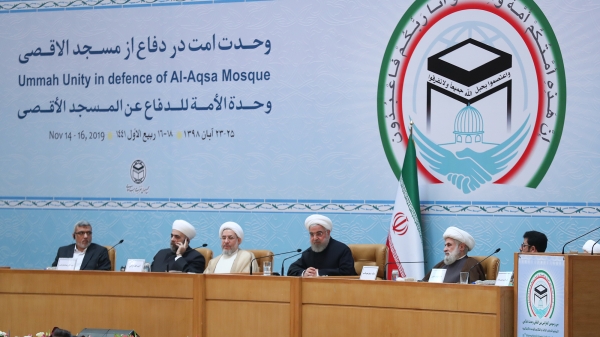در آئین  افتتاحیه کنفرانس بین المللی وحدت اسلامی:  
زمان شیعه‌هراسی، سنی‌هراسی یا ایران‌هراسی نیست، بلکه امروز هراس ما باید از استکبار و صهیونیسم باشد
