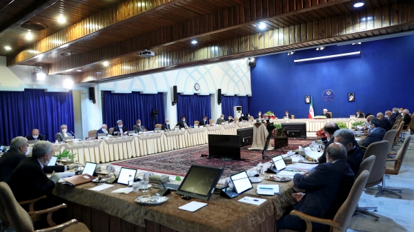 Gov’t, Majlis duty in current tough state to cooperate for resolving issues/ We want to have strong ties with Majlis/ Trade between Iran and a friendly country not US business at all/ We will manage this year’s budget without borrowing from CBI/ All public sectors must sell their shares in stock market

