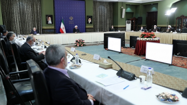 People should continue fighting with patience for the sake of dear Iran, protecting our achievements/ We have to prepare ourselves for a long-term fight against COVID-19/ The basis of designating red status to be cities, not entire province/ Mask must be abundantly and cheaply provided to the people
