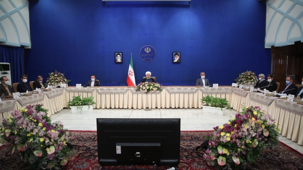 همانطور که ما نیاز داریم به مستندسازی خدمات جمهوری اسلامی، فقط هم دولت یازدهم و دوازدهم نیست ما در آستانه قرن جدید هستیم، سال آینده سال 1400 هست سال بعد شروع قرن پانزدهم است، 1401 قرن پانزدهم شروع می‌شود. سال 1400 باید ایران را قدرتمندانه آماده کنیم برای ورود به قرن جدید، ما دستاوردها را نشان دهیم این قرنی که دارد تمام می شود یک بخشی از آن مال رژیم گذشته است پنچاه و شش-هفت سال یک بخشی از آن هم مال جمهوری اسلامی ایران است چهل و چند سال، بیاییم همه دستاورد جمهوری اسلامی را برای مردم و دنیا تبیین کنیم. 
......
 هر استانی باید یک کتاب مستند درست کند برای جمهوری اسلامی ایران، بگوید من دارم وارد قرن می‌شوم این استان اول قرن کجا بوده پایان قرن کجاست که یک بخش بزرگی از این قرن خدمات جمهوری اسلامی ایران است بخش پایانی، پازل پایانی این قرن مربوط به دولت یازدهم و دوازدهم می‌شود. برای مردم تبیین و توضیح دهیم تا مردم روحیه پیدا کنند.
