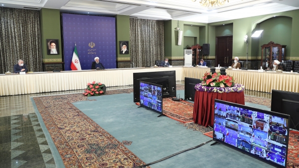 Starting tomorrow, using masks in public places mandatory/ Observing physical distancing, using masks, non-presence in gatherings obligatory for fighting coronavirus/ Thanking country's researchers for efforts to find coronavirus medicine, vaccine

